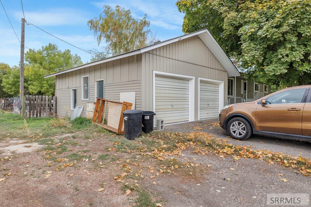 138 North 4100 East Rigby, ID 83442 - Photo 2 of 45