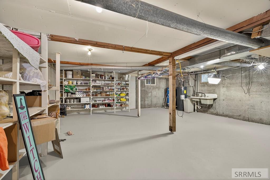 138 North 4100 East Rigby, ID 83442 - Photo 41 of 45