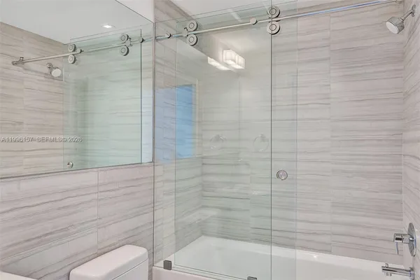 $5,500 | 301 Altara Avenue, Unit 617, Coral Gables, FL 33146