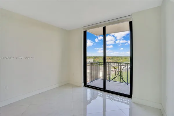 $5,500 | 301 Altara Avenue, Unit 617, Coral Gables, FL 33146