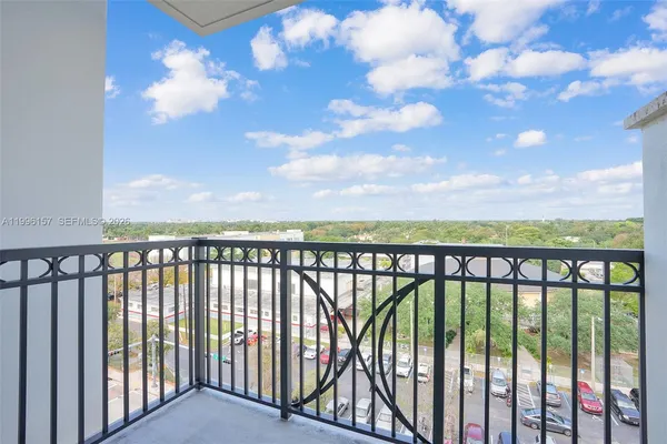 $5,500 | 301 Altara Avenue, Unit 617, Coral Gables, FL 33146