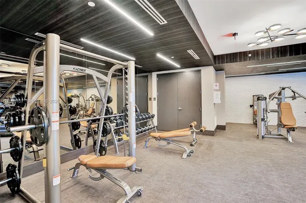 $5,500 | 301 Altara Avenue, Unit 617, Coral Gables, FL 33146