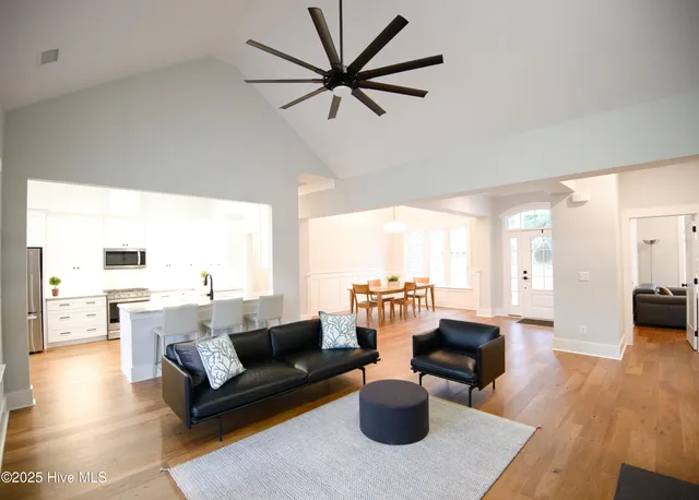 $719,000 | 378 Autumn Pheasant Loop Northwest, Calabash, NC 28467