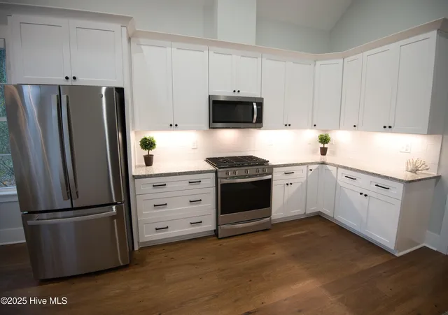 $719,000 | 378 Autumn Pheasant Loop Northwest, Calabash, NC 28467