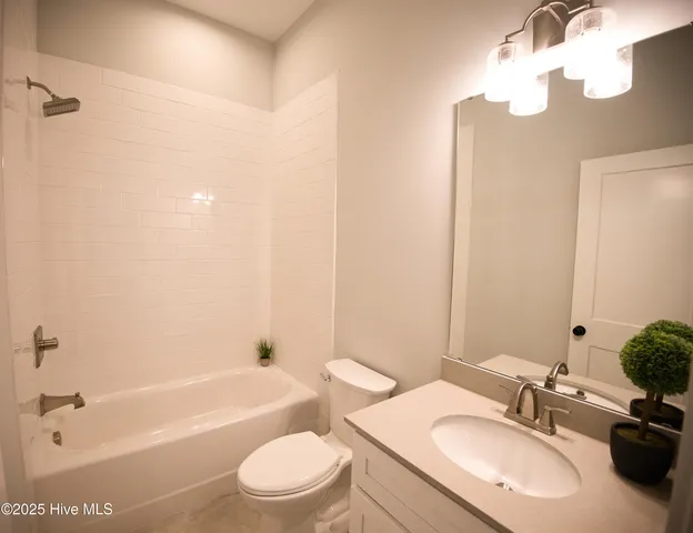 $719,000 | 378 Autumn Pheasant Loop Northwest, Calabash, NC 28467