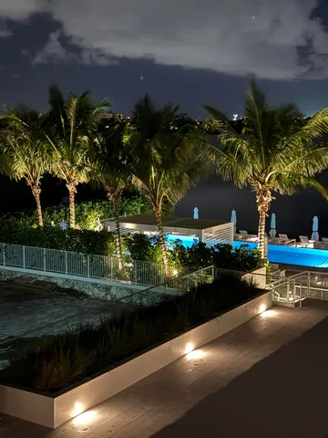 $1,295,000 | 2773 South Ocean Boulevard, Unit 2050, Palm Beach, FL 33480