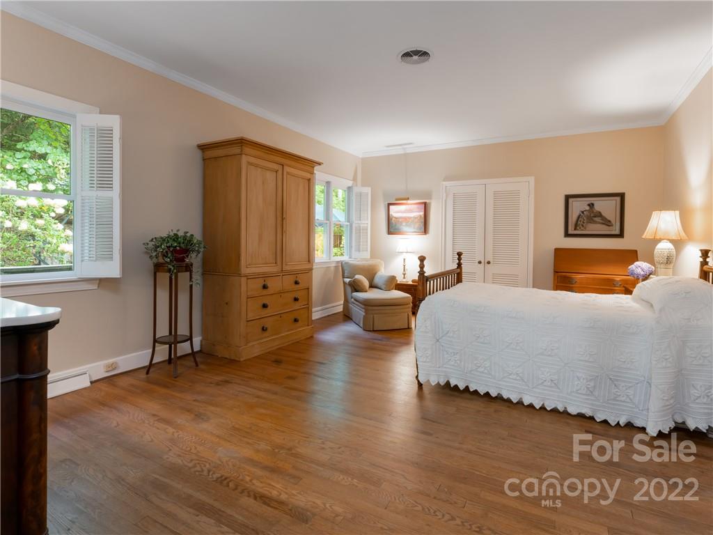 267 Sugar Hollow Road Fairview, NC 28730 - Photo 13 of 35 Gallery Image 13