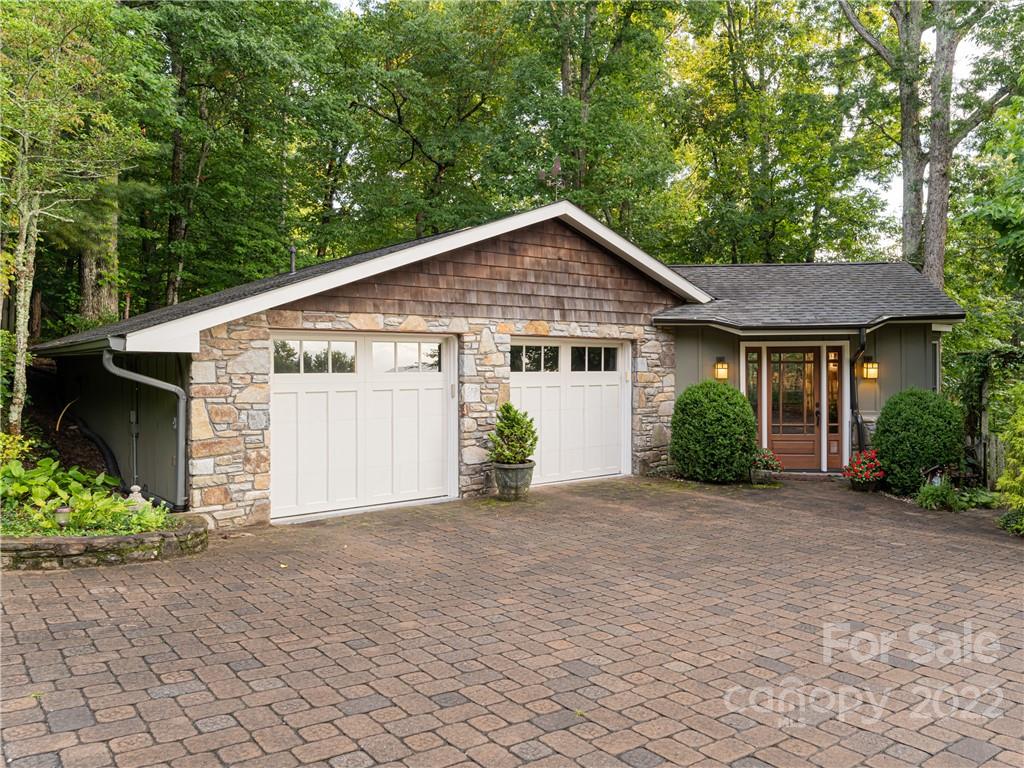 267 Sugar Hollow Road Fairview, NC 28730 - Photo 17 of 35 Gallery Image 17