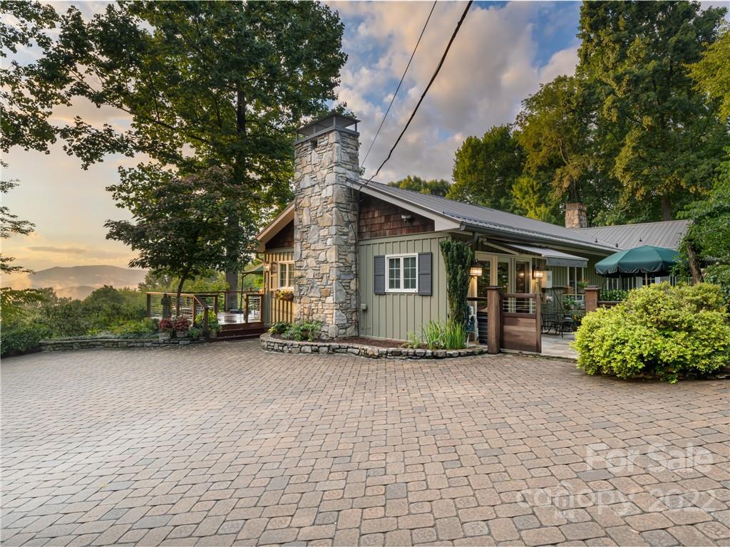 267 Sugar Hollow Road Fairview, NC 28730 - Photo 3 of 35 Gallery Image 3