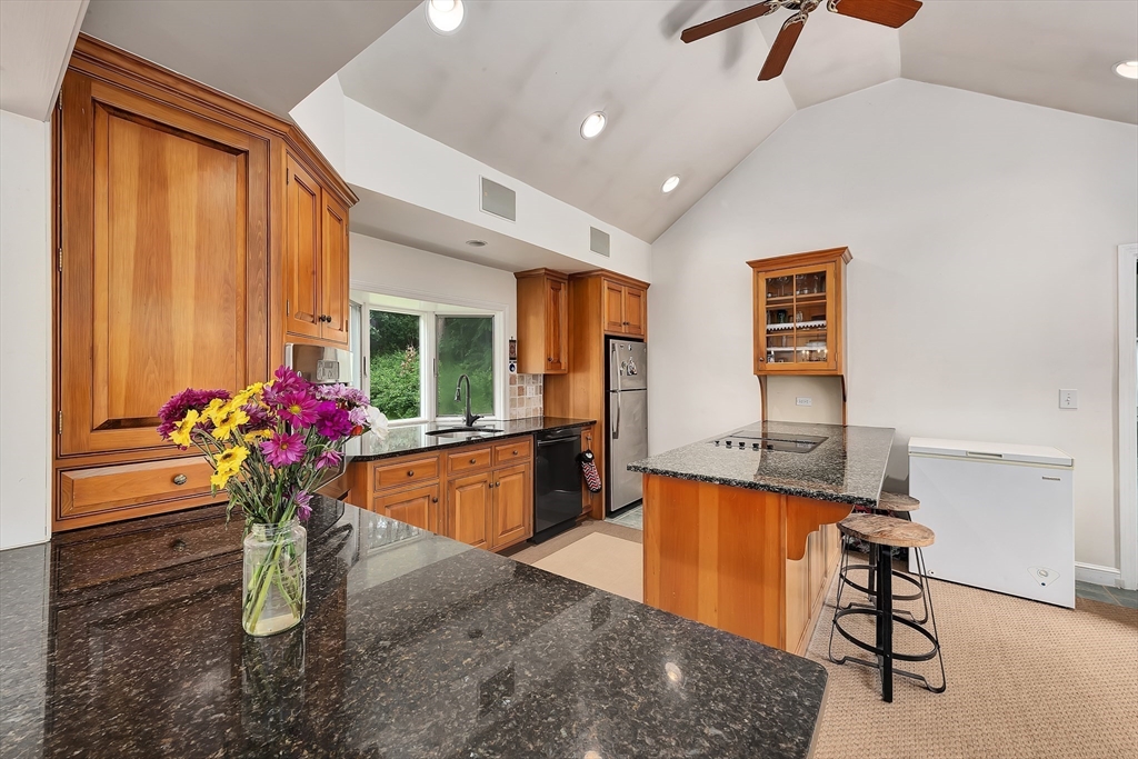 2 Pinehurst Drive Boxford, MA 01921 - Photo 3 of 20