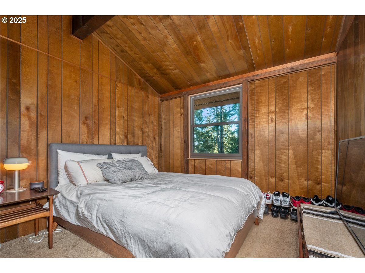 15895 South Hattan Road Oregon City, OR 97045 - Photo 17 of 43