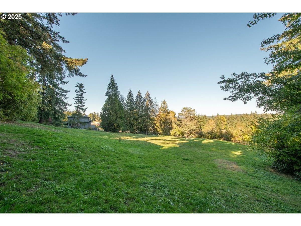 15895 South Hattan Road Oregon City, OR 97045 - Photo 30 of 43