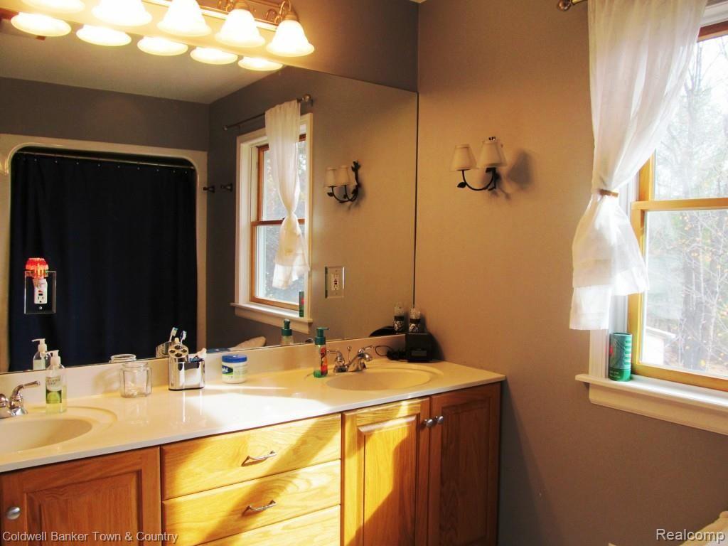 2220 Ranch Road Holly, MI 48442 - Photo 27 of 38