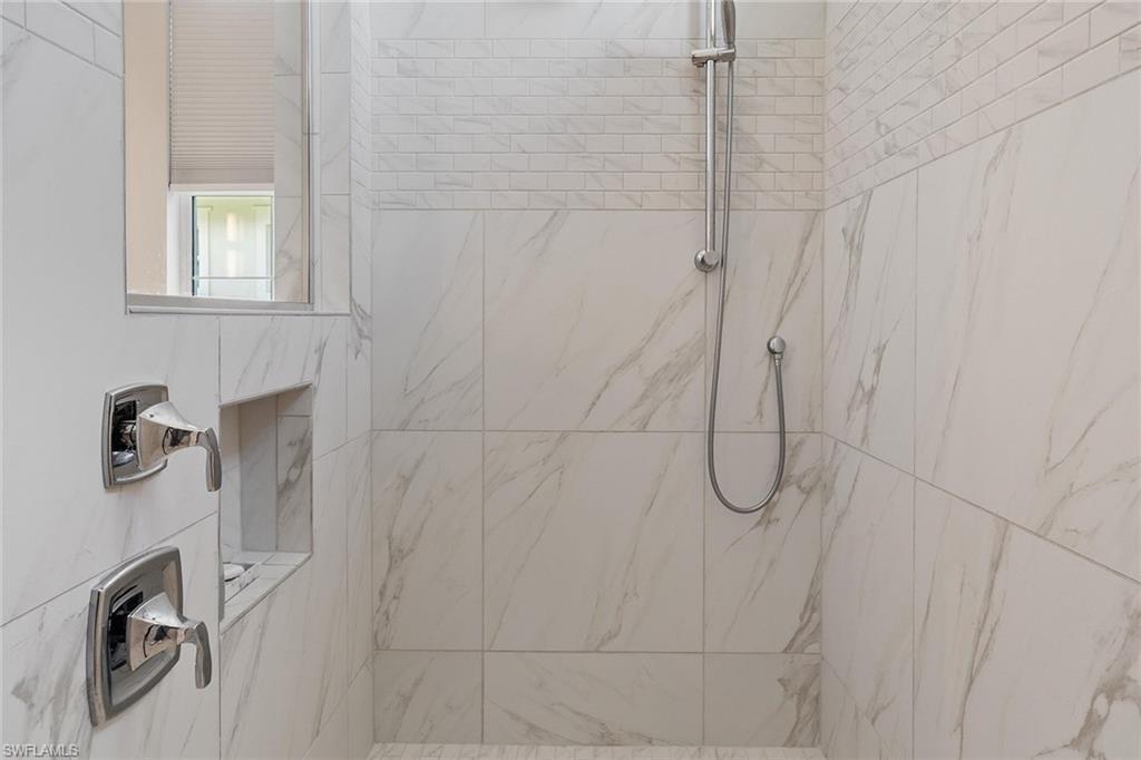 6270 Union Island Way Naples, FL 34113 - Photo 18 of 46