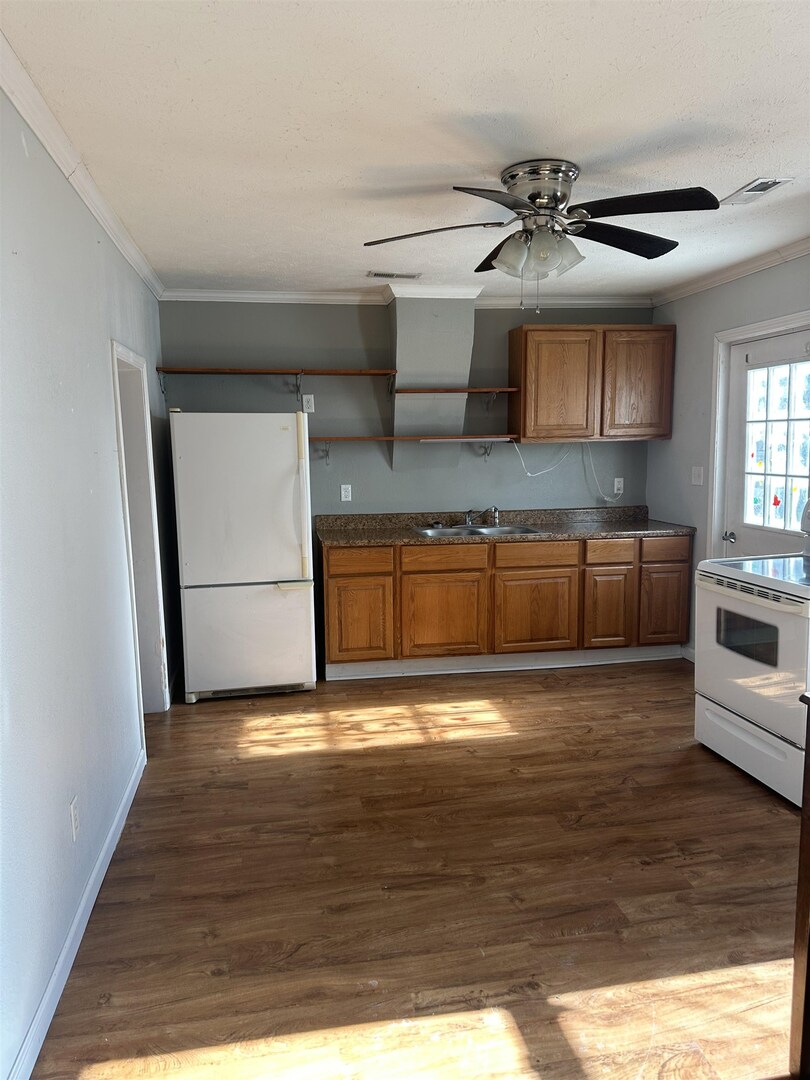 408 North Main Street Anna, IL 62906 - Photo 13 of 17