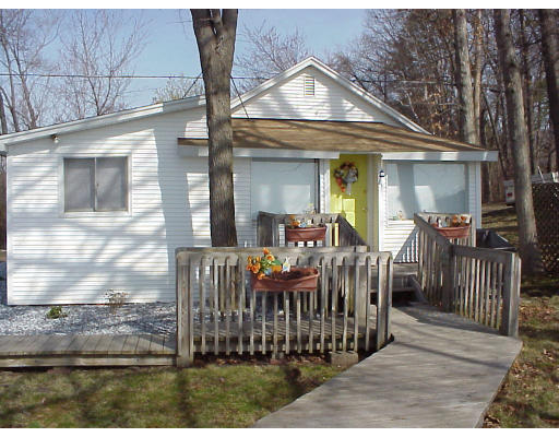 39 Beach Road Southwick, MA 01077 - Photo 1 of 1 Gallery Image 1