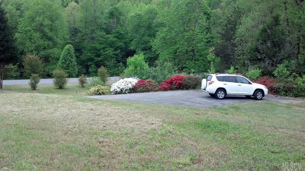 6024 Willowbottom Road Hickory, NC 28602 - Photo 11 of 16 Gallery Image 11