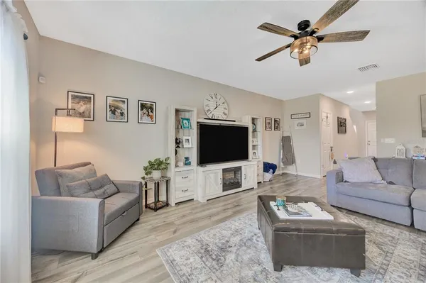 $2,949 | 5532 Summer Sunset Drive, Apollo Beach, FL 33572