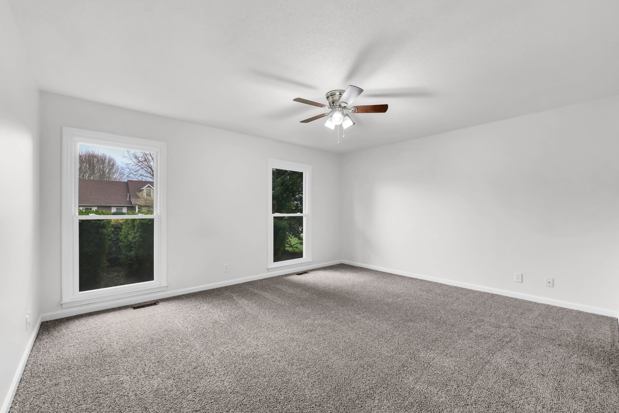 260 Cheshire Road Clarksville, TN 37043 - Photo 21 of 44 Gallery Image 21