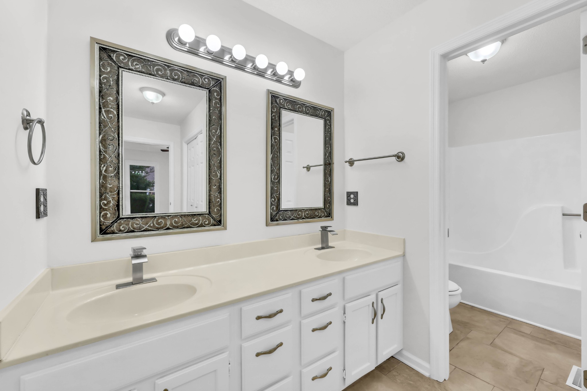 260 Cheshire Road Clarksville, TN 37043 - Photo 24 of 44 Gallery Image 24