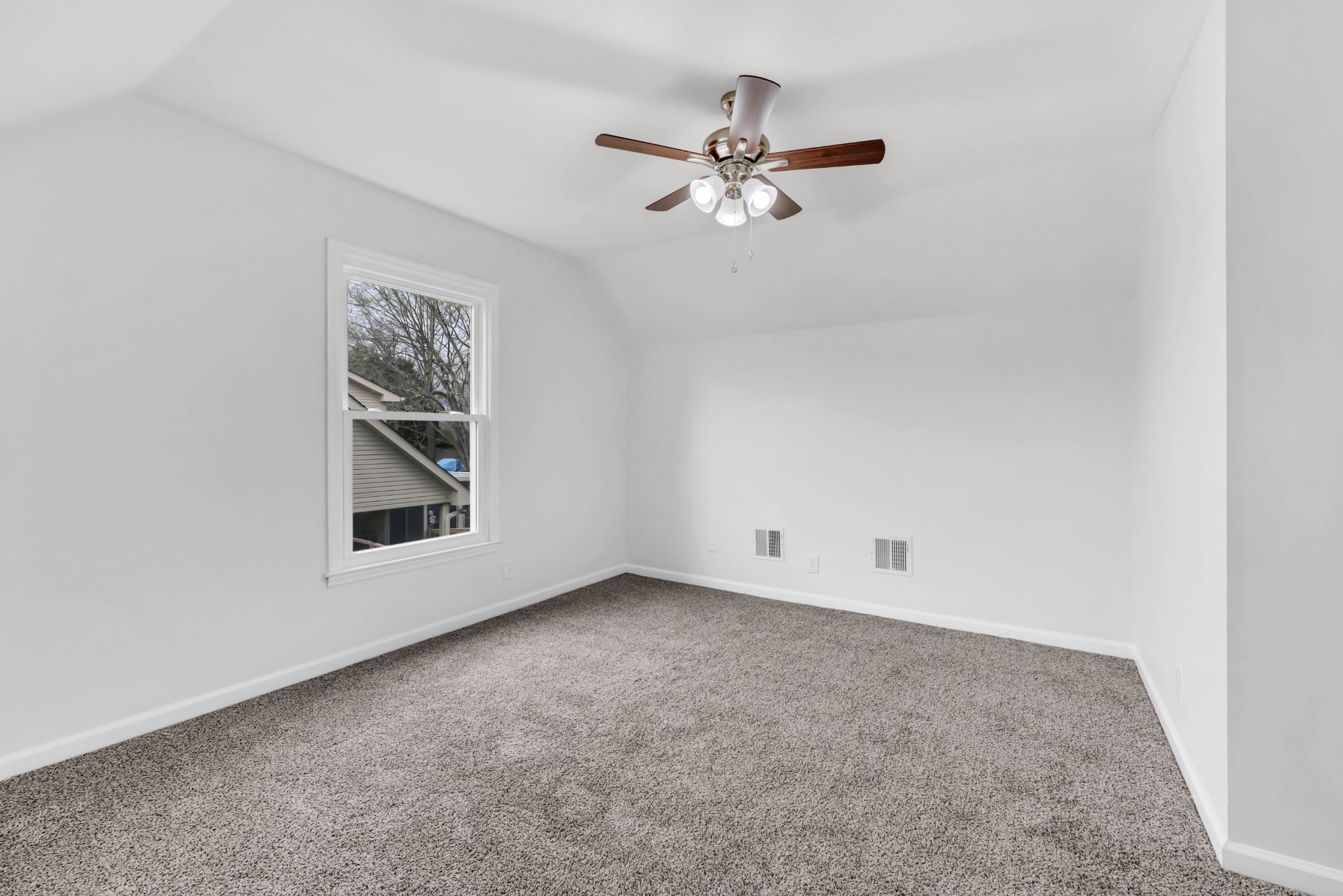 260 Cheshire Road Clarksville, TN 37043 - Photo 26 of 44 Gallery Image 26