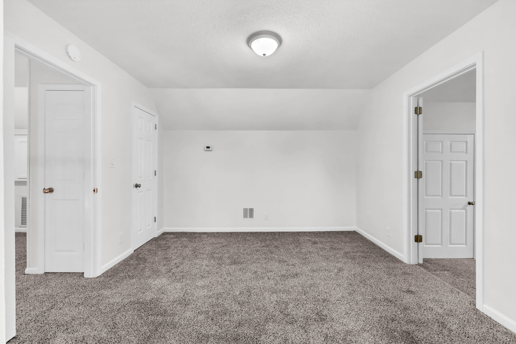 260 Cheshire Road Clarksville, TN 37043 - Photo 30 of 44 Gallery Image 30