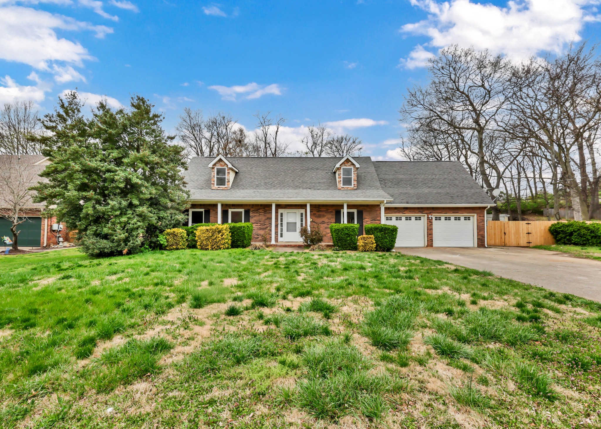 260 Cheshire Road Clarksville, TN 37043 - Photo 4 of 44 Gallery Image 4