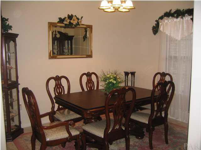 1475 Tedder Road Century, FL 32535 - Photo 9 of 24 DINING ROOM