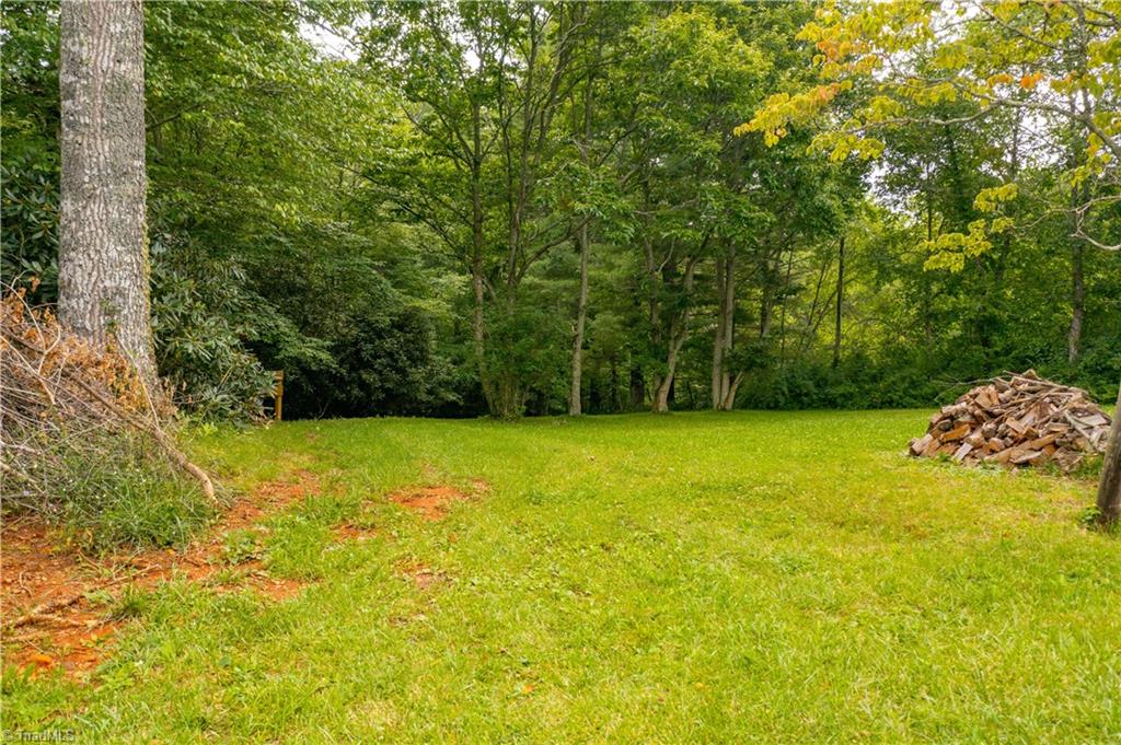 Tbd Grandview Drive Sparta, NC 28675 - Photo 9 of 16