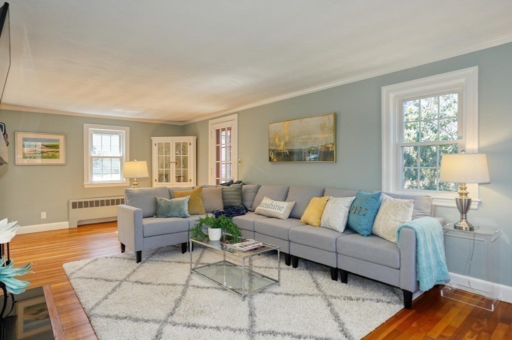 15 Ware Road Winchester, MA 01890 - Photo 9 of 40 Gallery Image 9