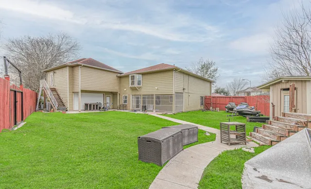 $2,800 | 10126 Rosbrook Drive, Houston, TX 77038