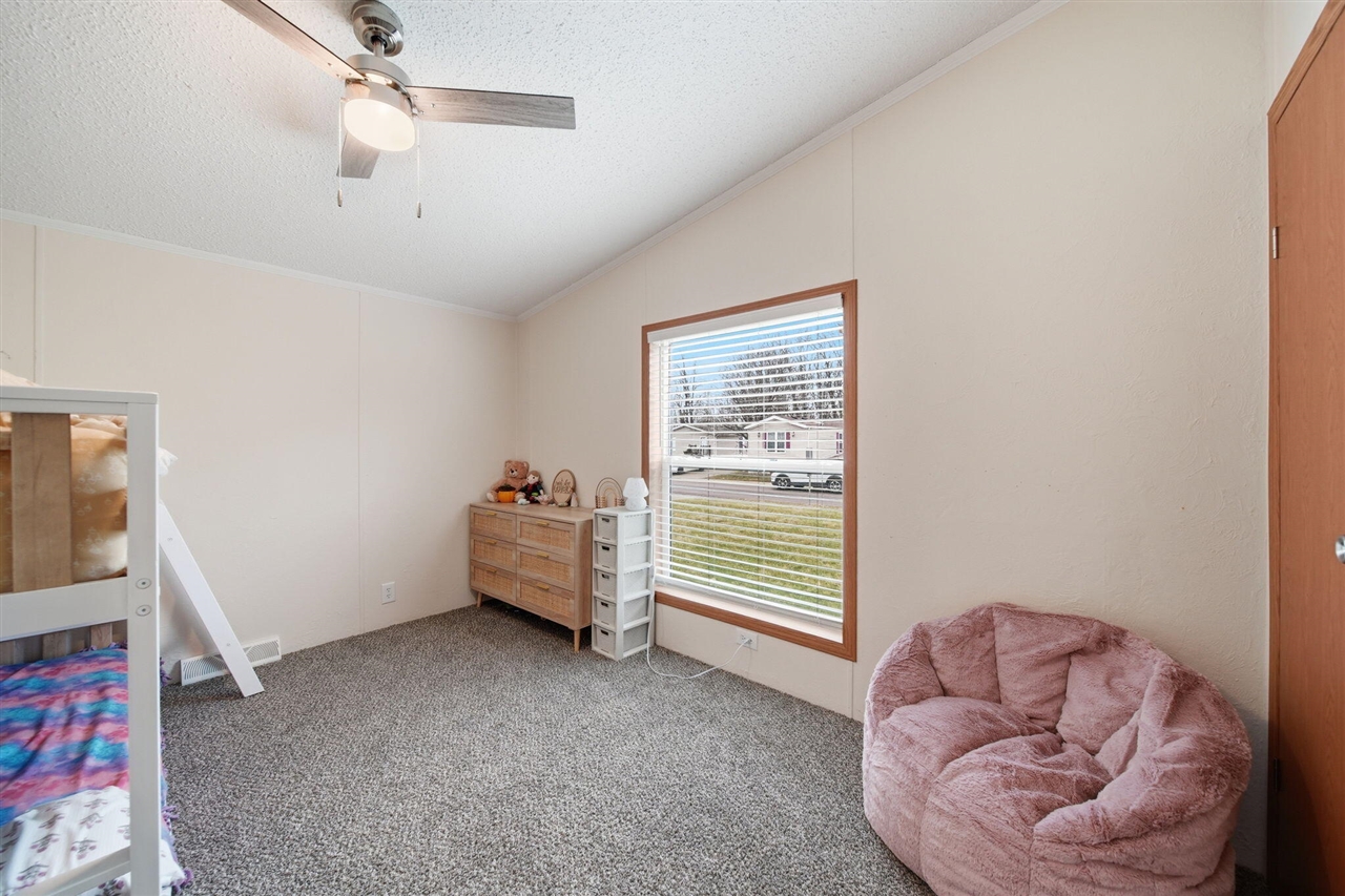 260 Storr Addison, MI 49220 - Photo 18 of 29
