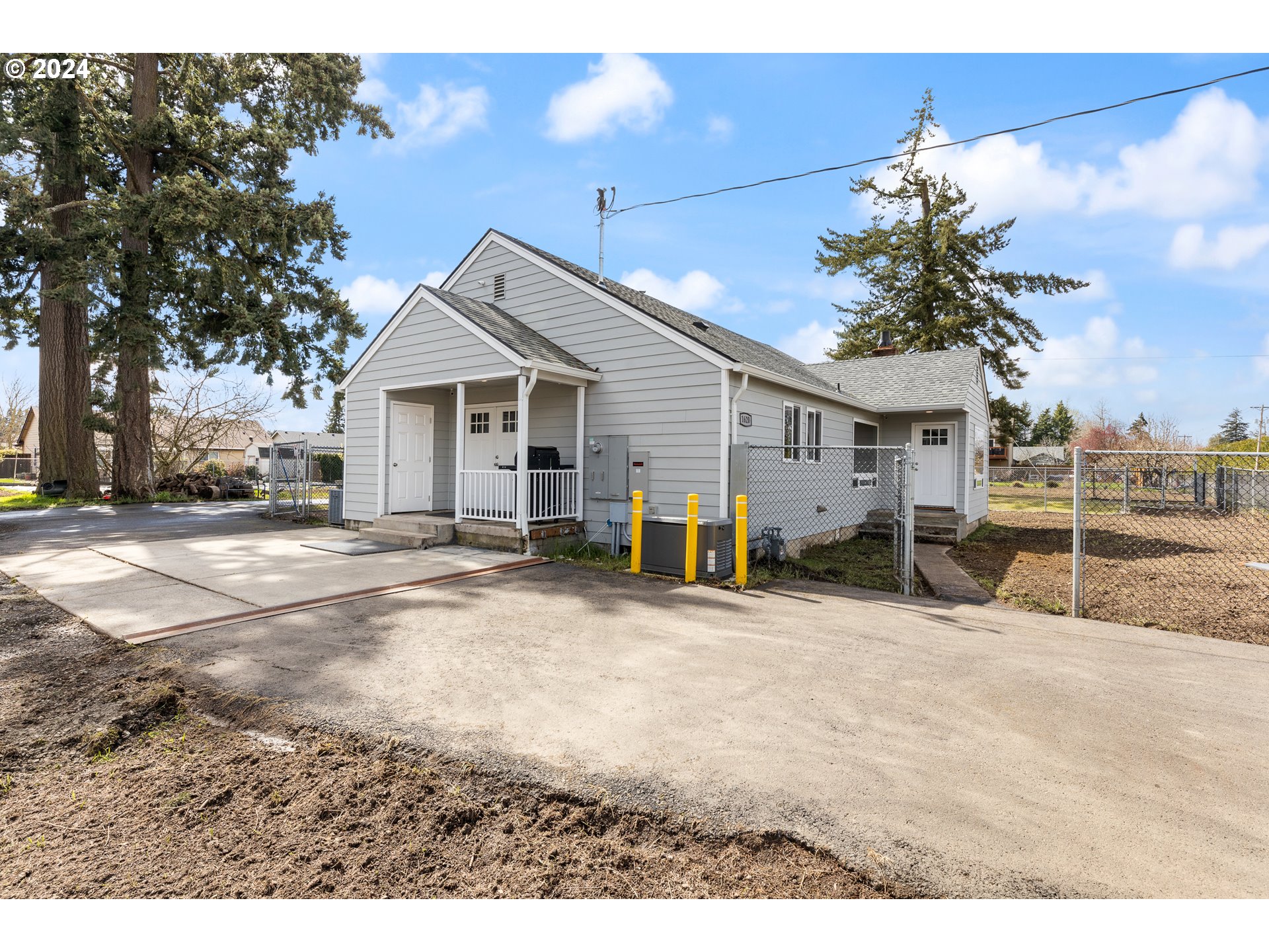 1620 Clear Lake Road Northeast Keizer, OR 97303 - Photo 5 of 45 Gallery Image 5