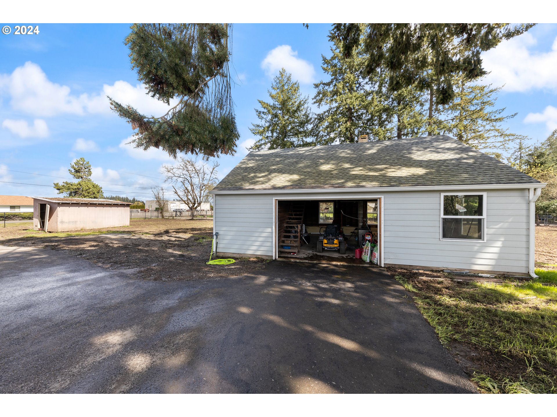 1620 Clear Lake Road Northeast Keizer, OR 97303 - Photo 8 of 45 Gallery Image 8