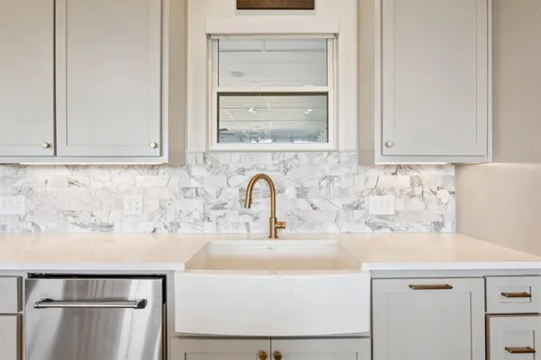 $1,100,000 | 700 Willow Moon Ranch, Crawford, TX 76638