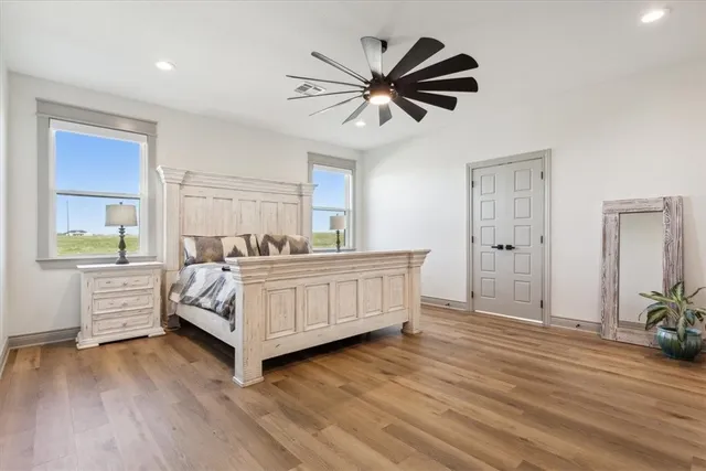 $1,100,000 | 700 Willow Moon Ranch, Crawford, TX 76638