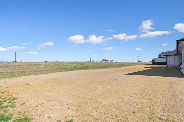 $1,100,000 | 700 Willow Moon Ranch, Crawford, TX 76638