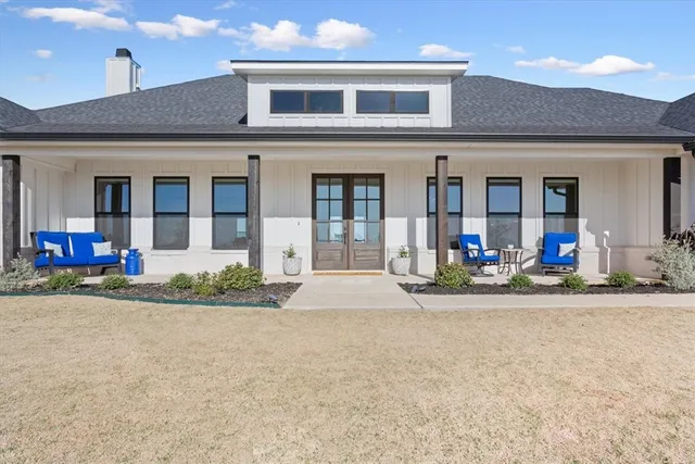 $1,100,000 | 700 Willow Moon Ranch, Crawford, TX 76638