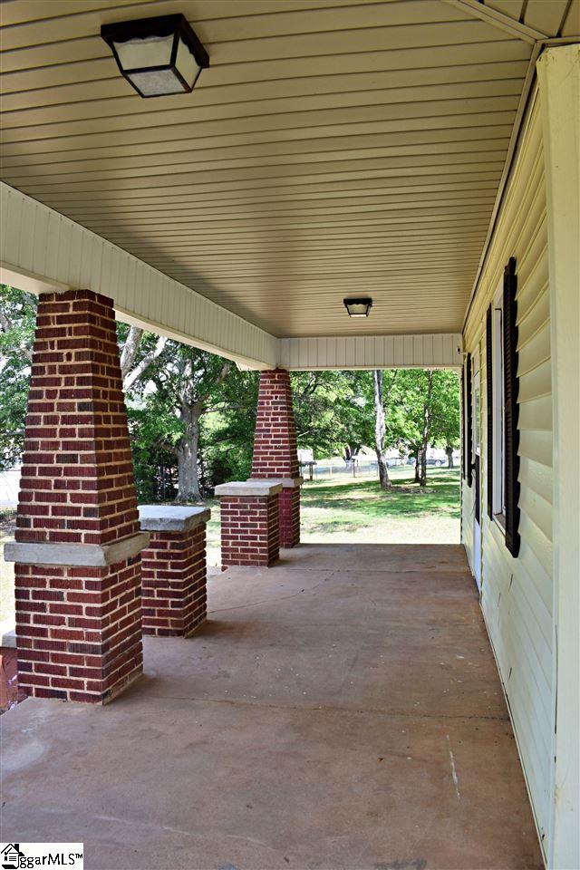 103 Denali Street Inman, SC 29349 - Photo 4 of 36