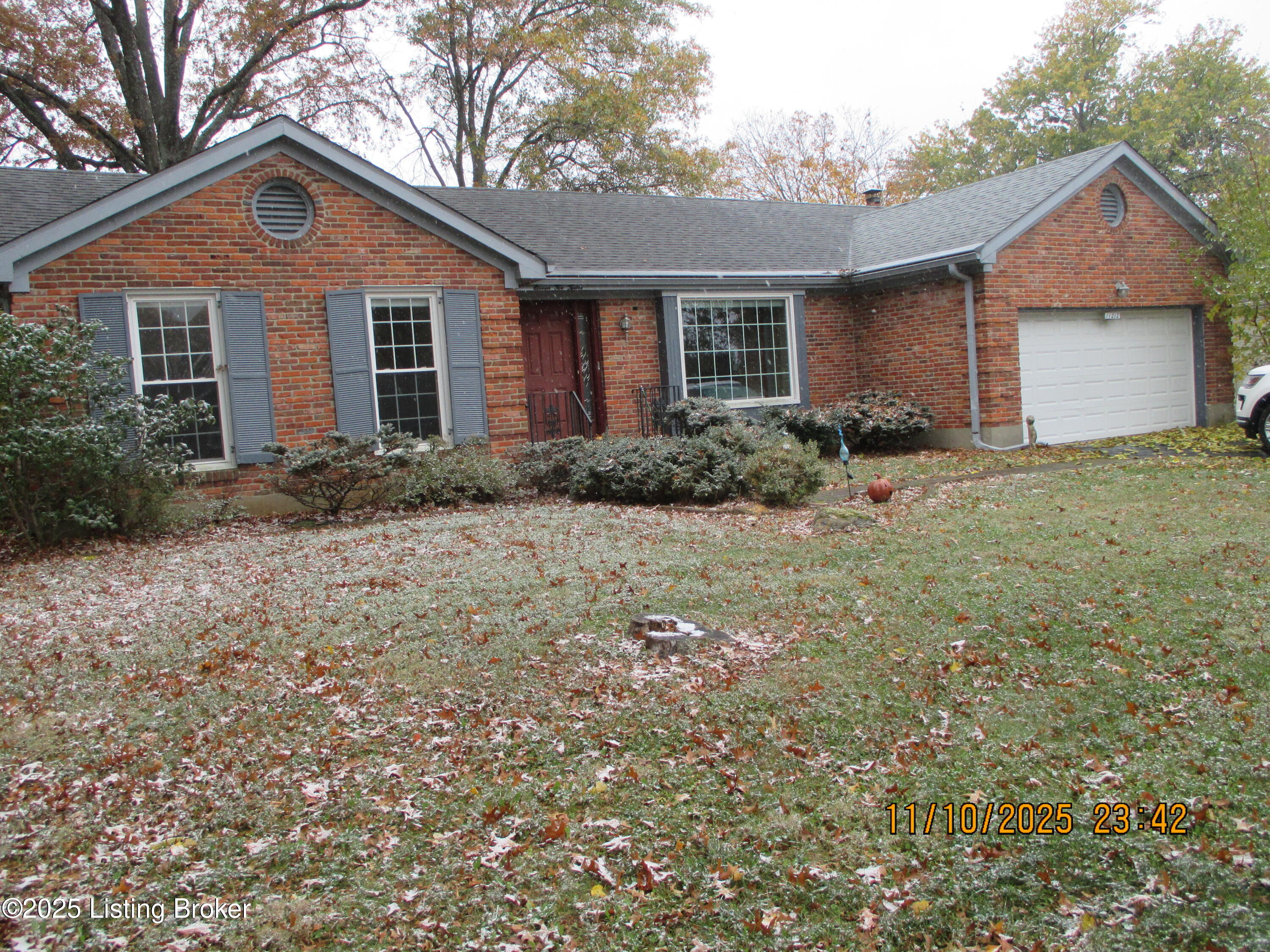 11212 Finchley Road Louisville, KY 40243 - Photo 25 of 27 IMG_3829