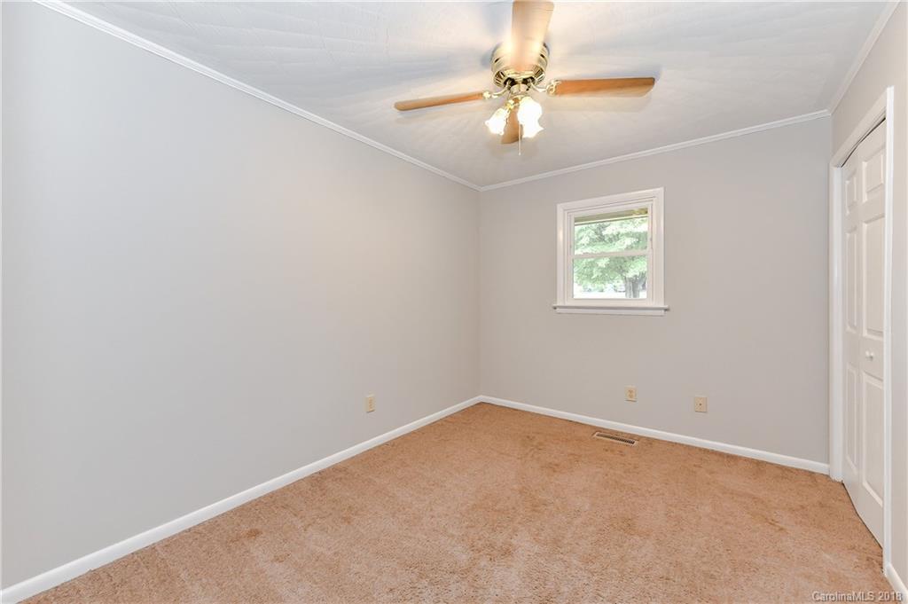 3000 Startown Road Newton, NC 28658 - Photo 15 of 25