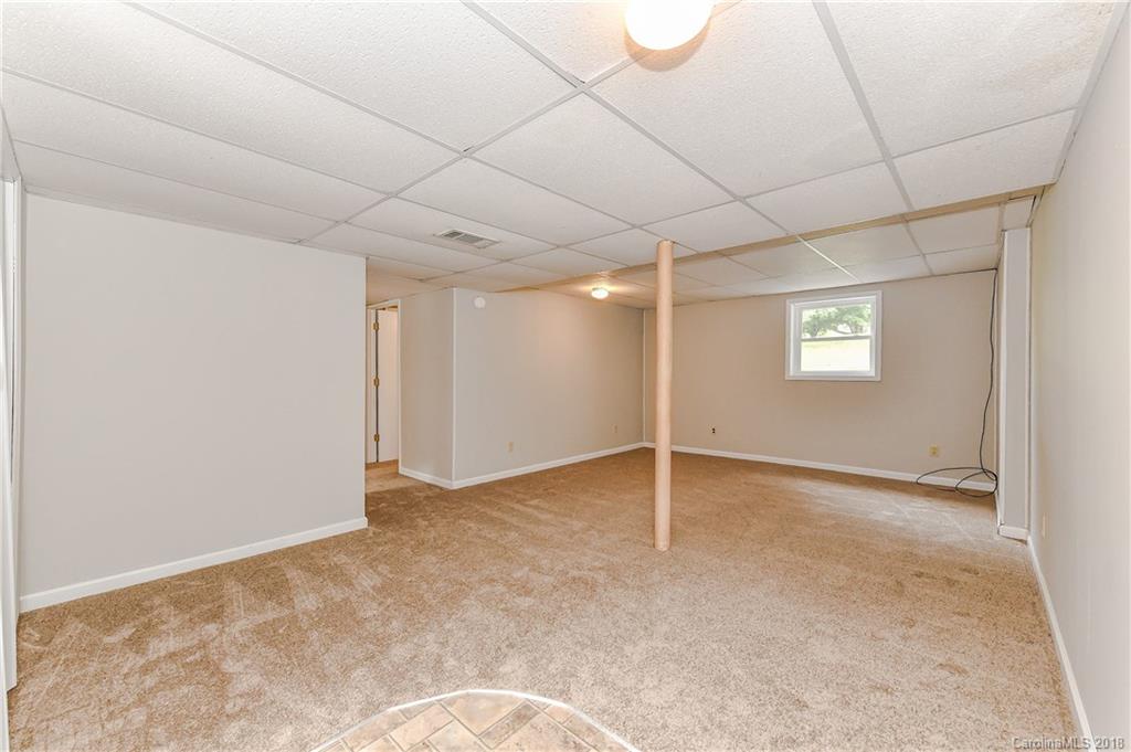3000 Startown Road Newton, NC 28658 - Photo 20 of 25
