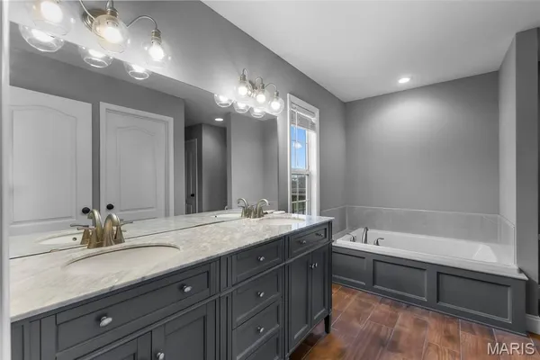 $539,900 | 2864 Clear Spring Place, Jackson, MO 63755