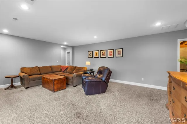 $549,000 | 2864 Clear Spring Place, Jackson, MO 63755