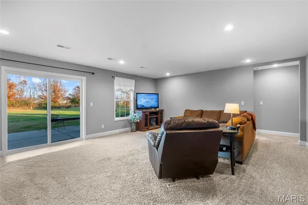 $539,900 | 2864 Clear Spring Place, Jackson, MO 63755
