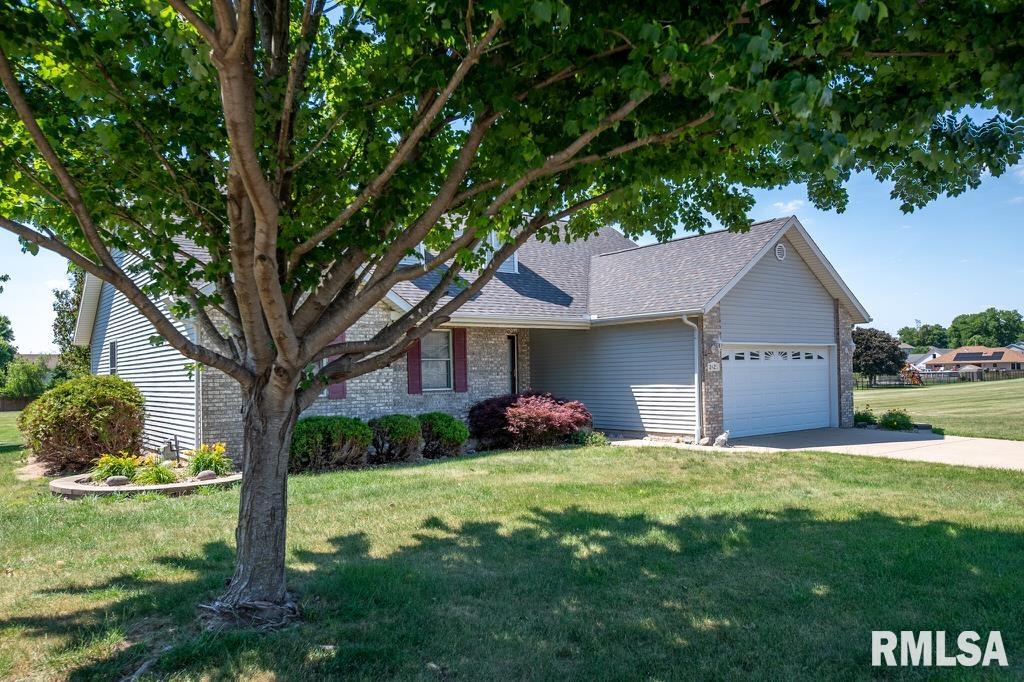 2425 Delaware Street Pekin, IL 61554 - Photo 4 of 13