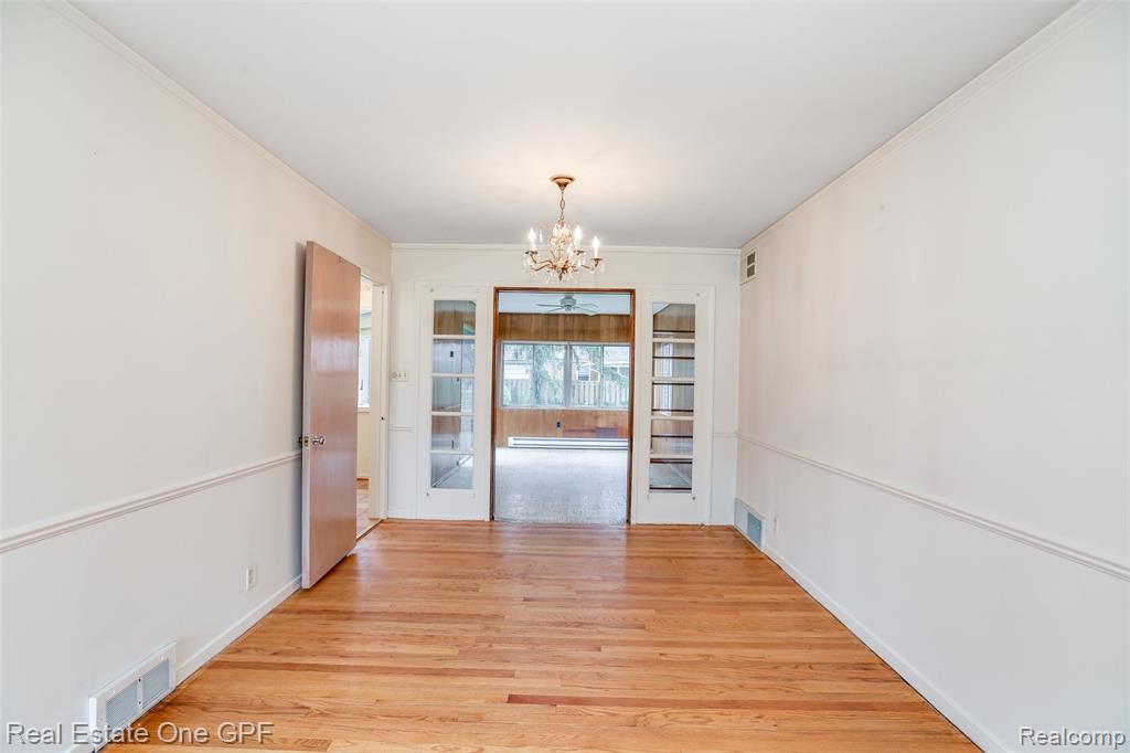 457 Lexington Road Grosse Pointe Farms, MI 48236 - Photo 6 of 26