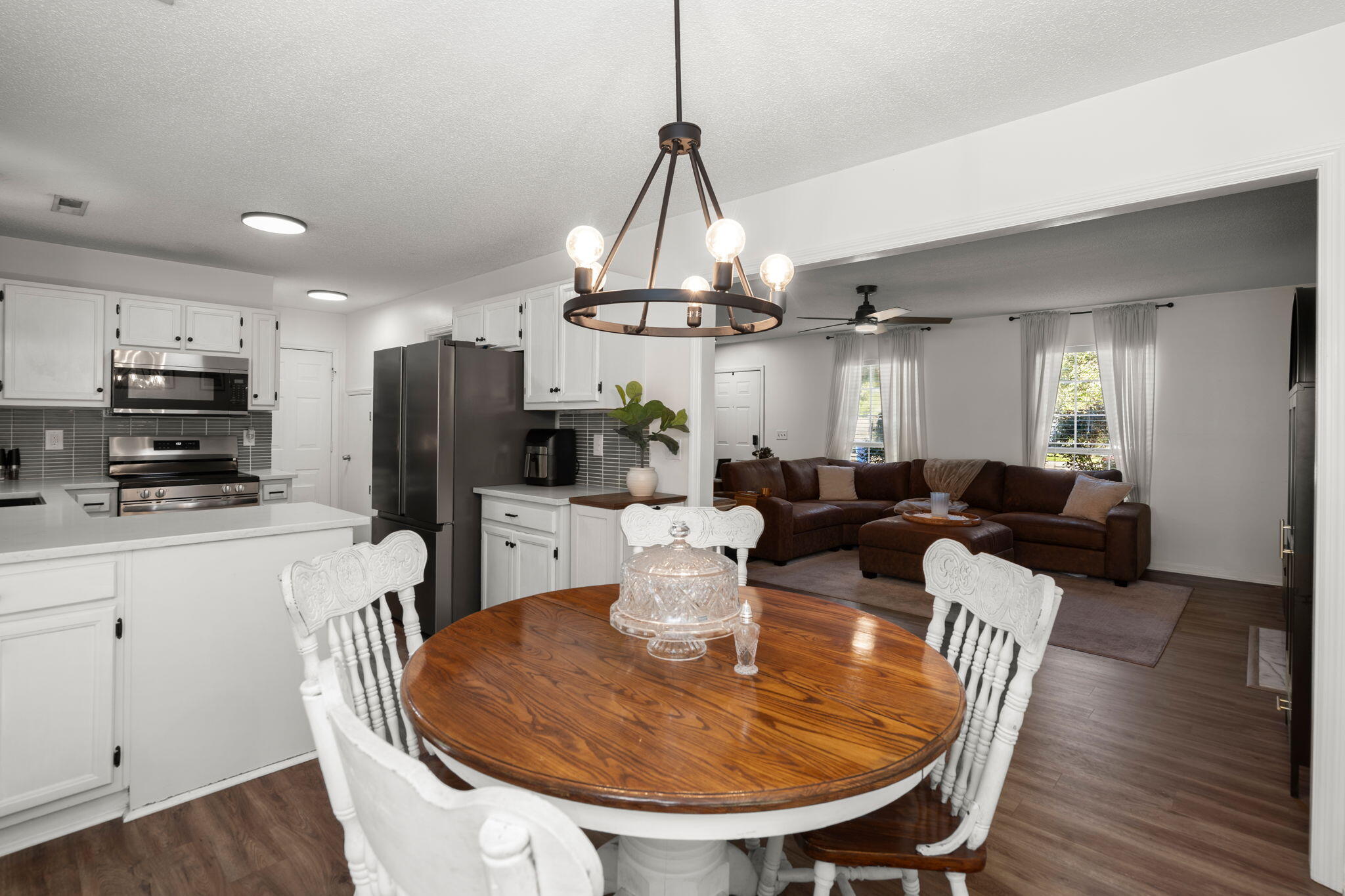 2446 Castlereagh Road Charleston, SC 29414 - Photo 15 of 43 15