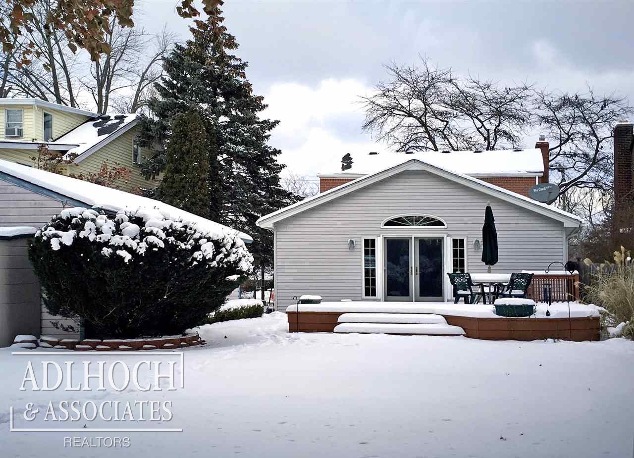 329 Moross Road Grosse Pointe Farms, MI 48236 - Photo 18 of 20