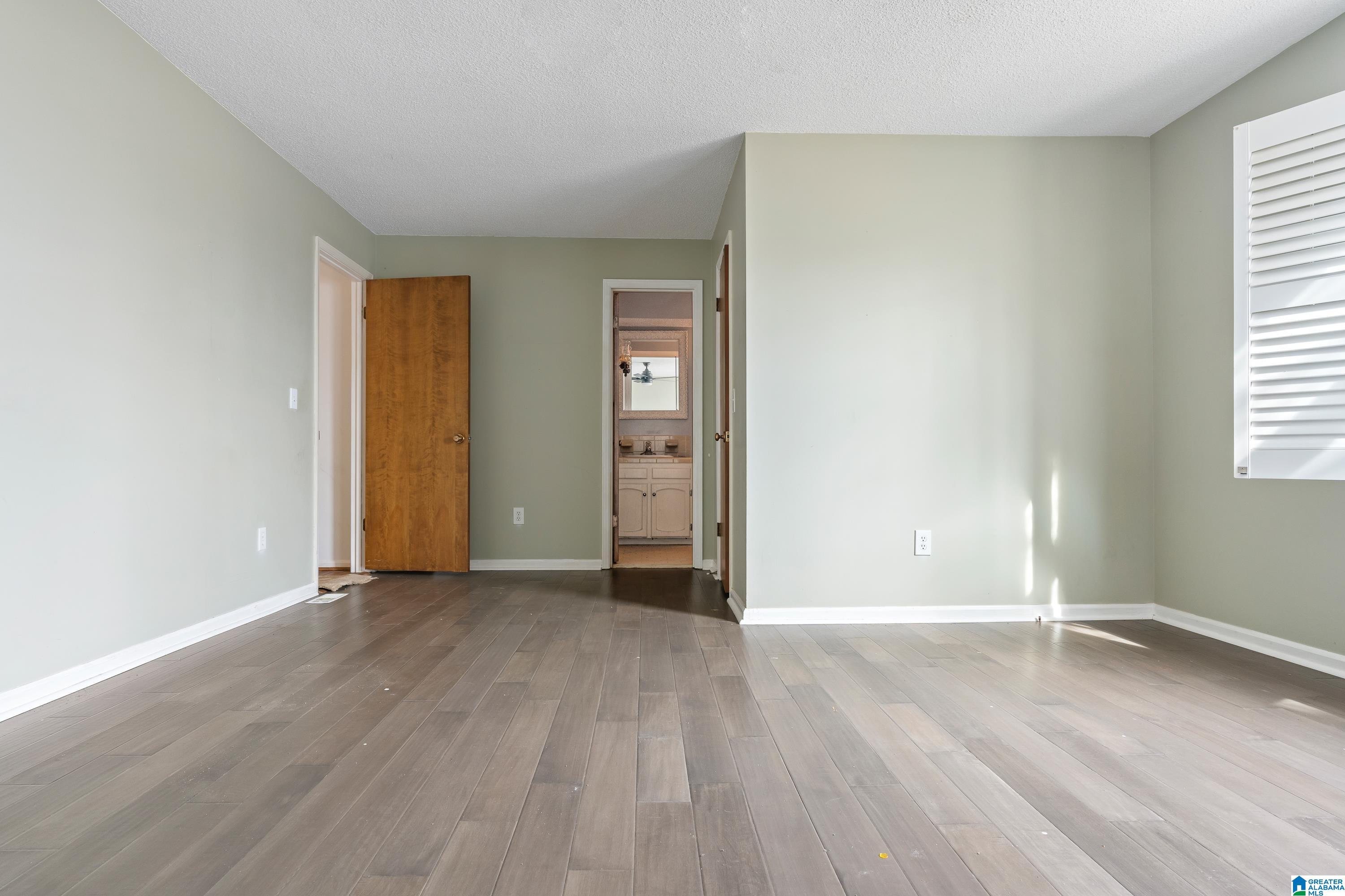121 Shades Crest Road Birmingham, AL 35226 - Photo 21 of 33